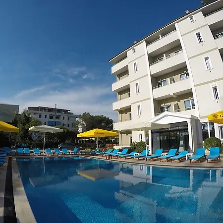 Korabi Hotel